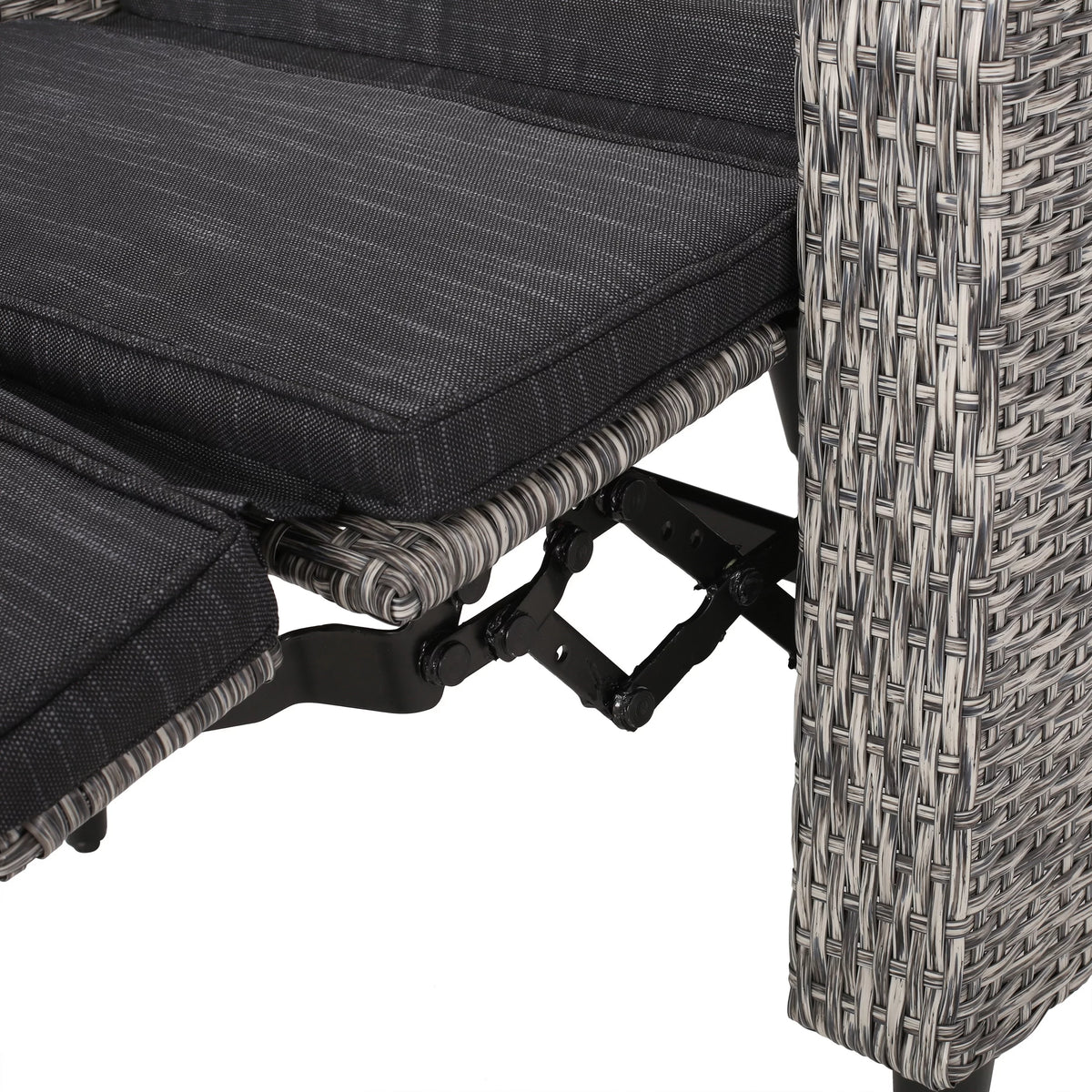 Set of 2 Wicker Outdoor Recliner with Cushion Q167247