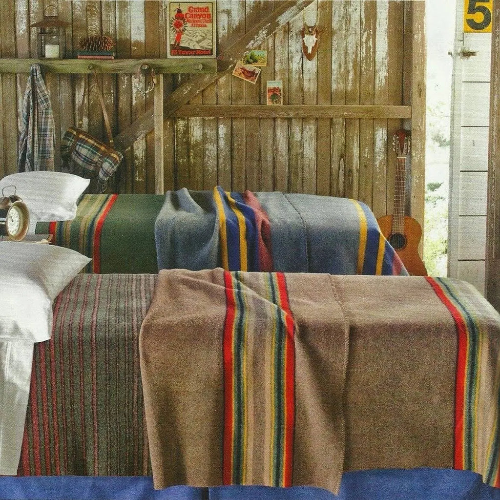 Wool Blanket Twin G335