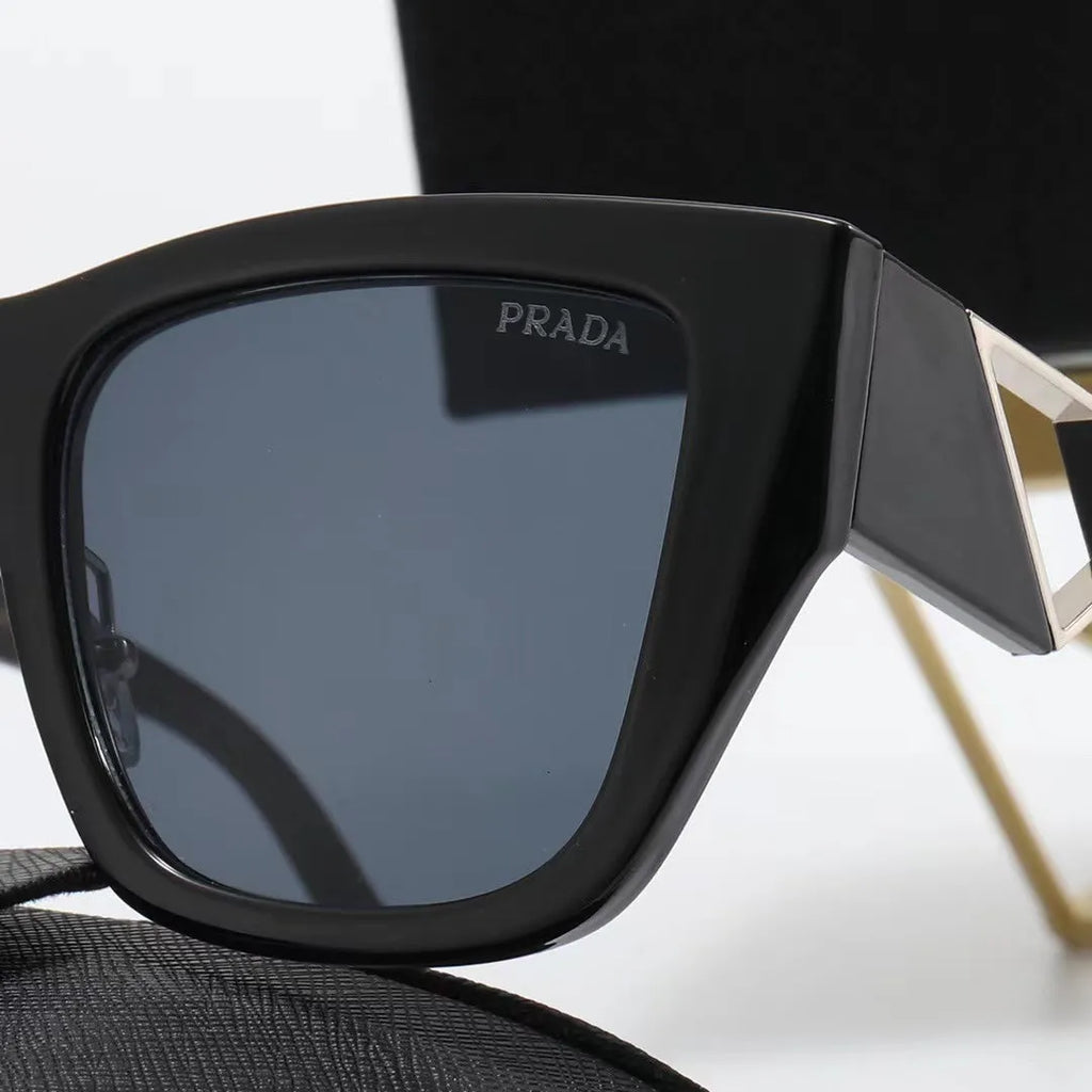 Fashion PA Letter Triangle Hollow Print Sunglasses V613620