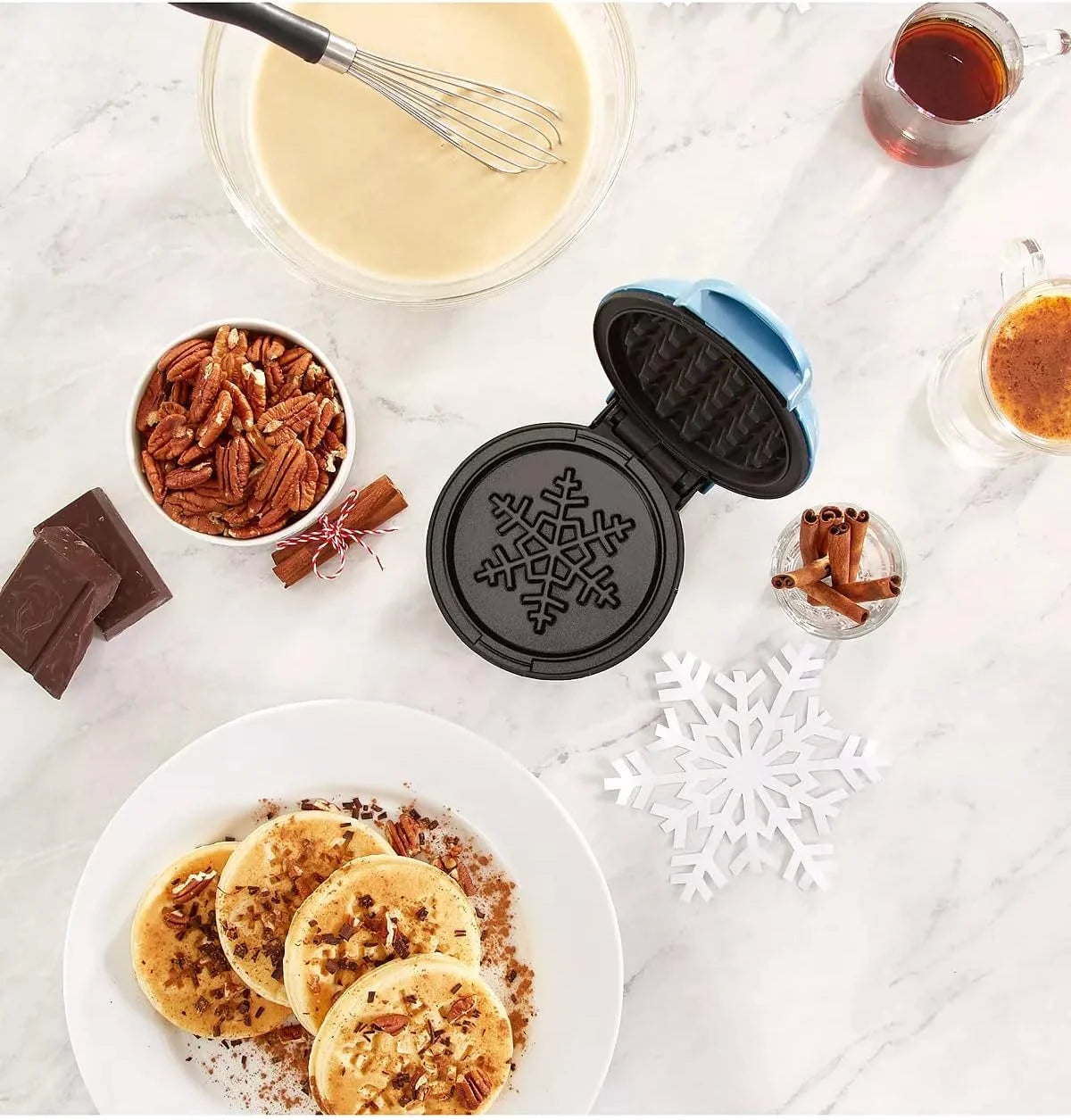 Snowflake Mini Waffle Maker J754849