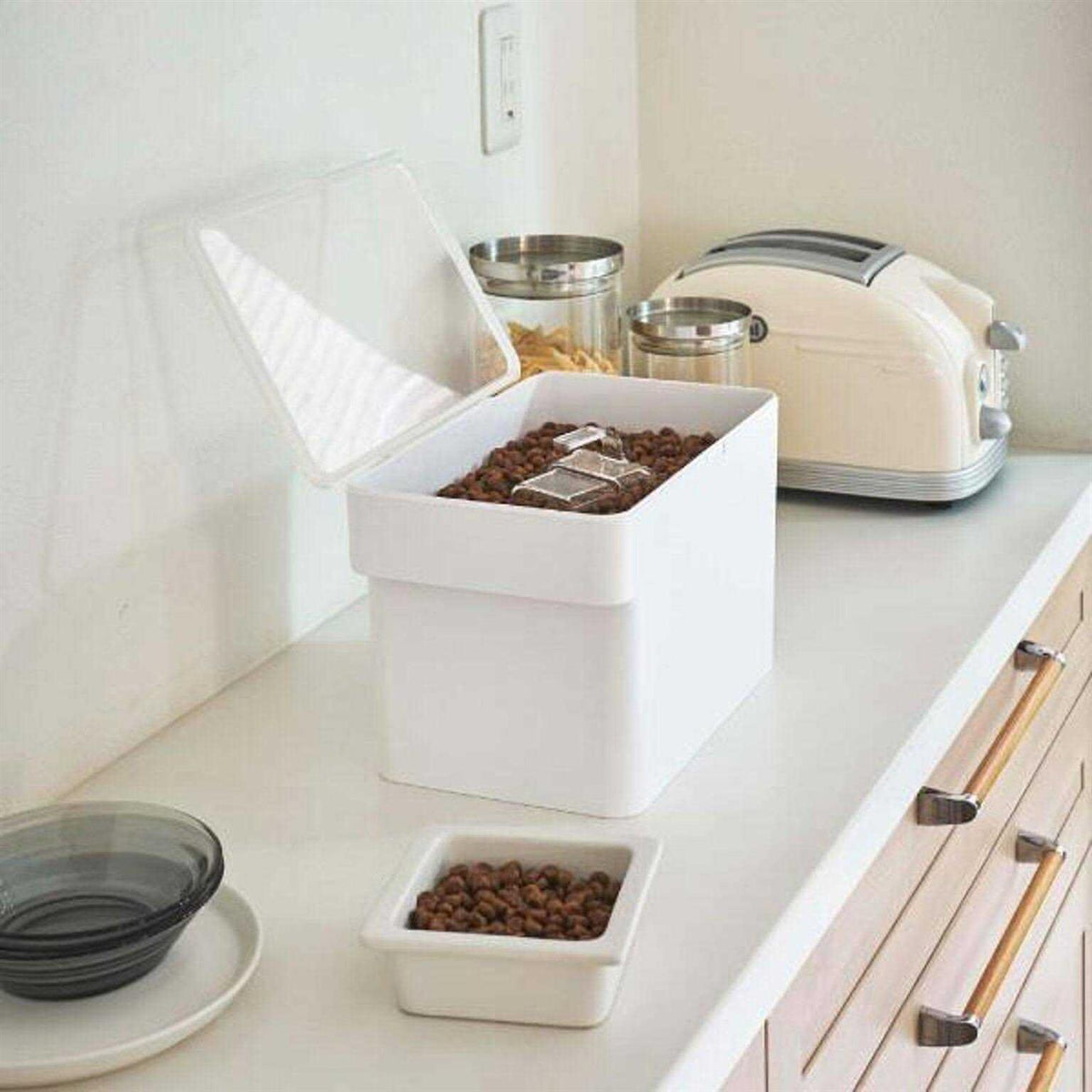 Airtight Pet Food Container P4038
