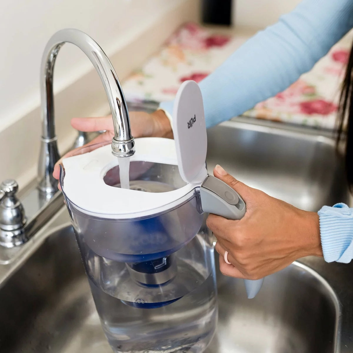 10 Cup Water Pitcher Filtration System S14745