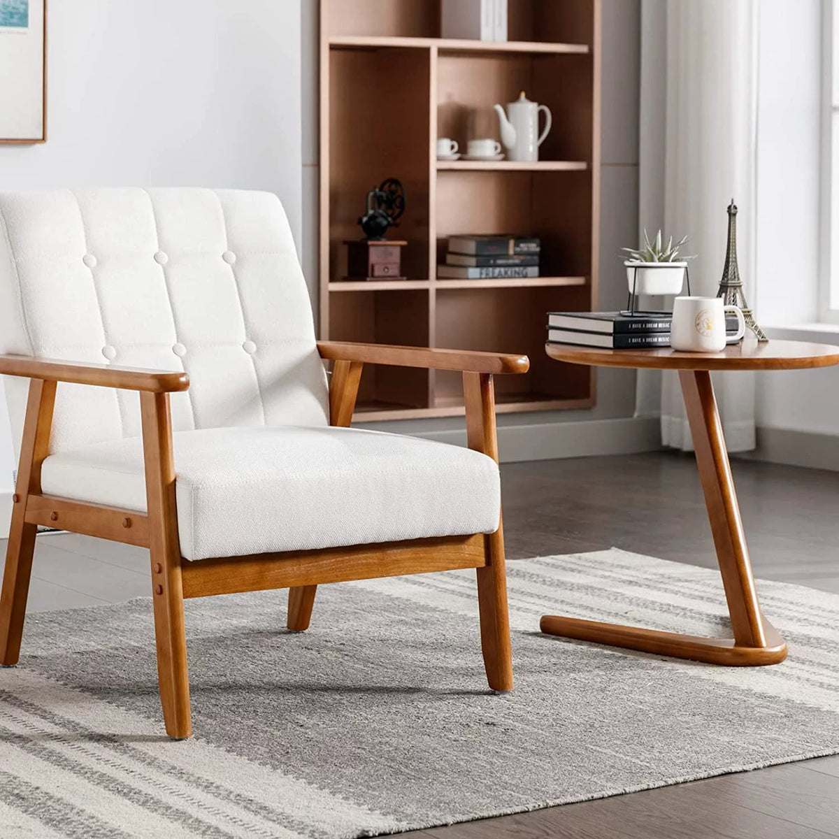 Set of 2 Accent Chairs with Arms and Side Table Z486