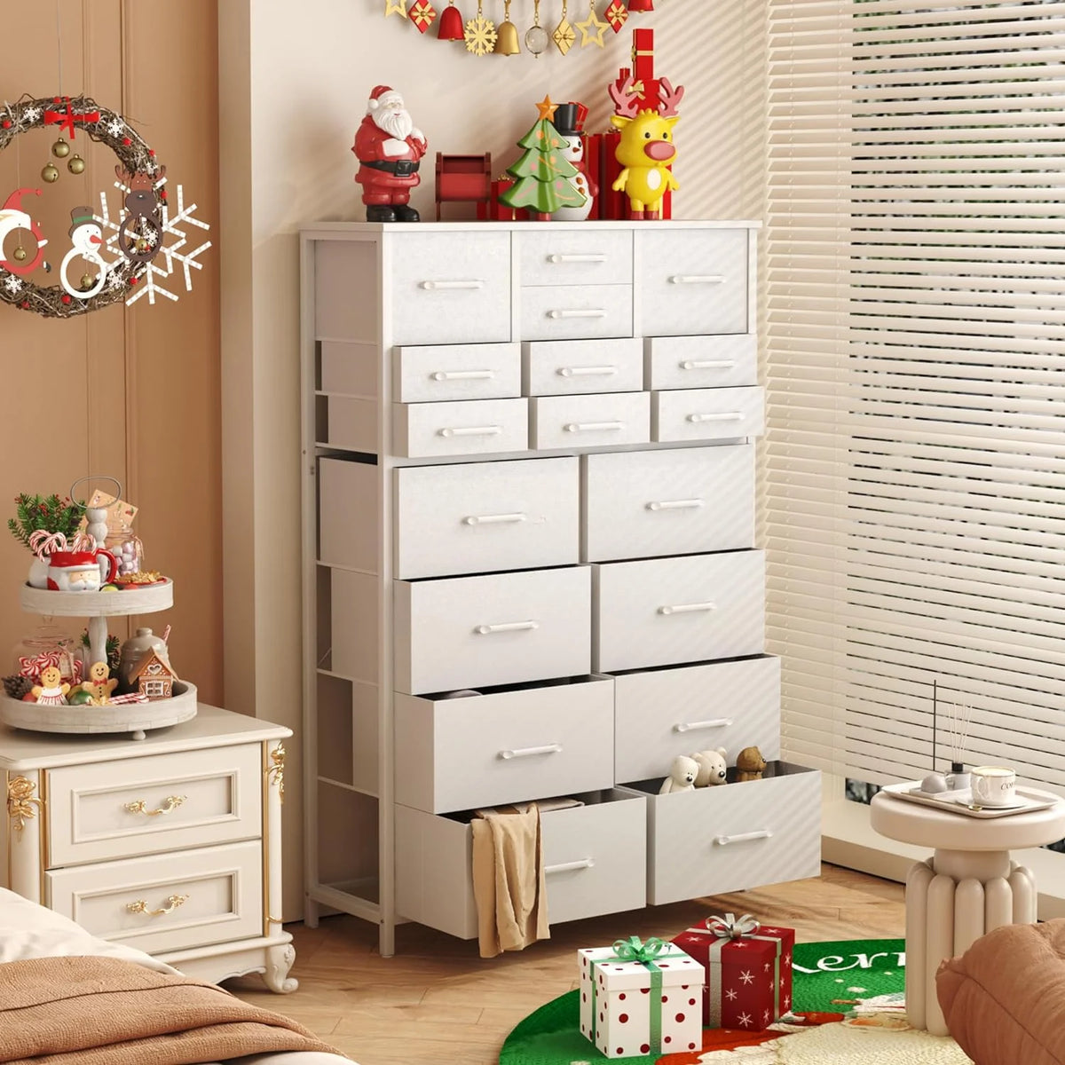 White 18 Drawer Fabric Dresser Q2730