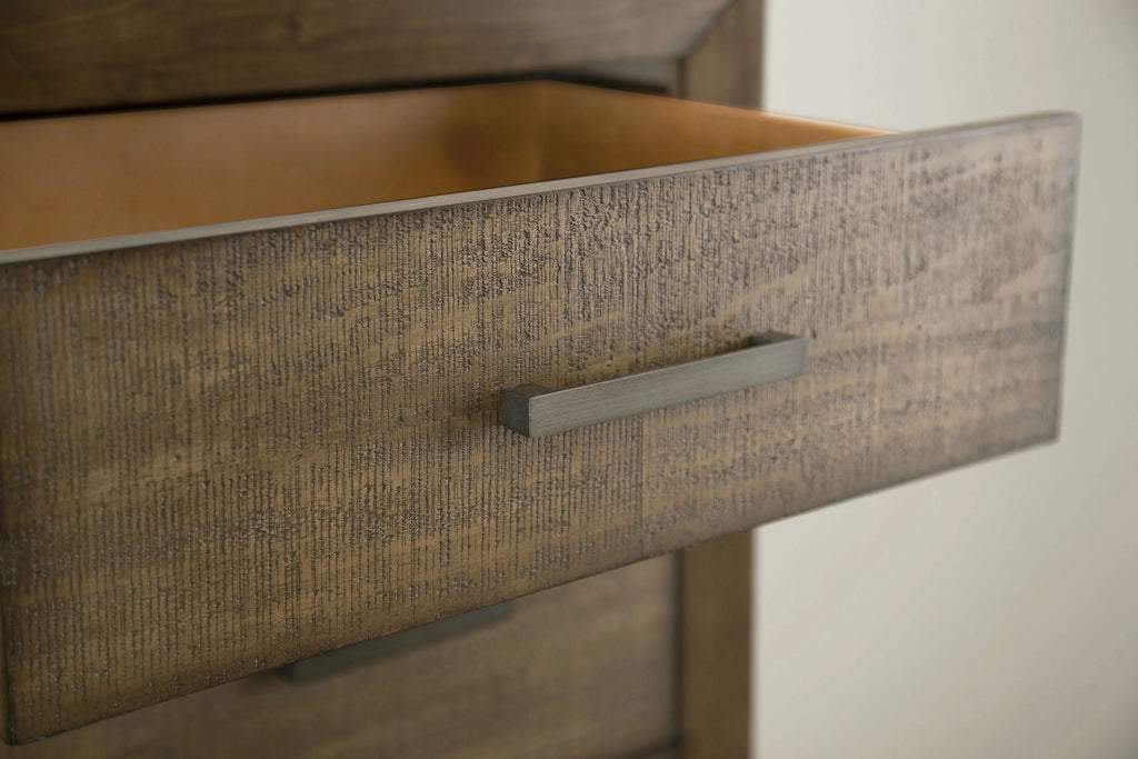 Brown 6 Drawer Wood Chest B523205