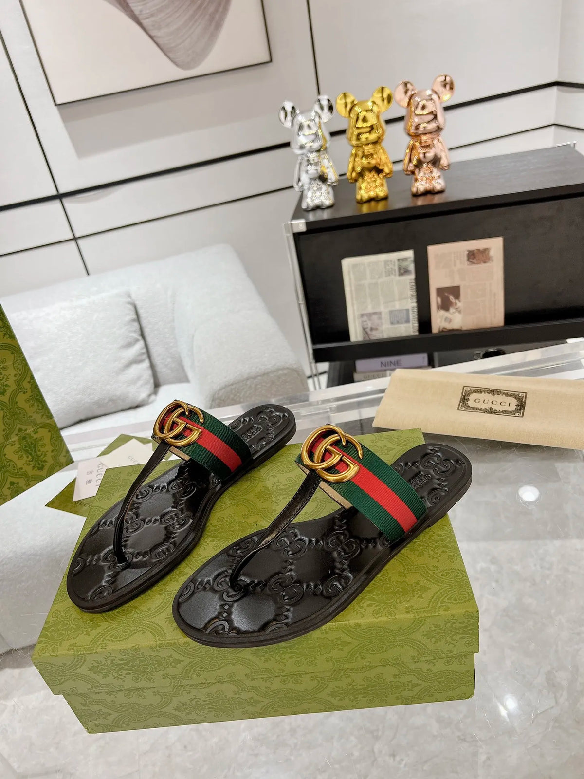 Men and Women Slippers S1091