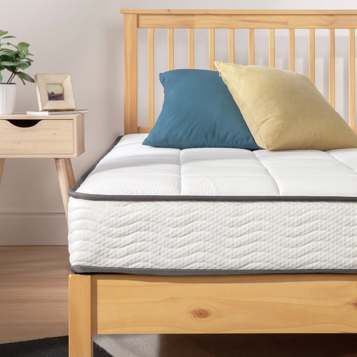8 Classic Bonnell Spring Mattress with Comfort Foam Top, Full Q498113