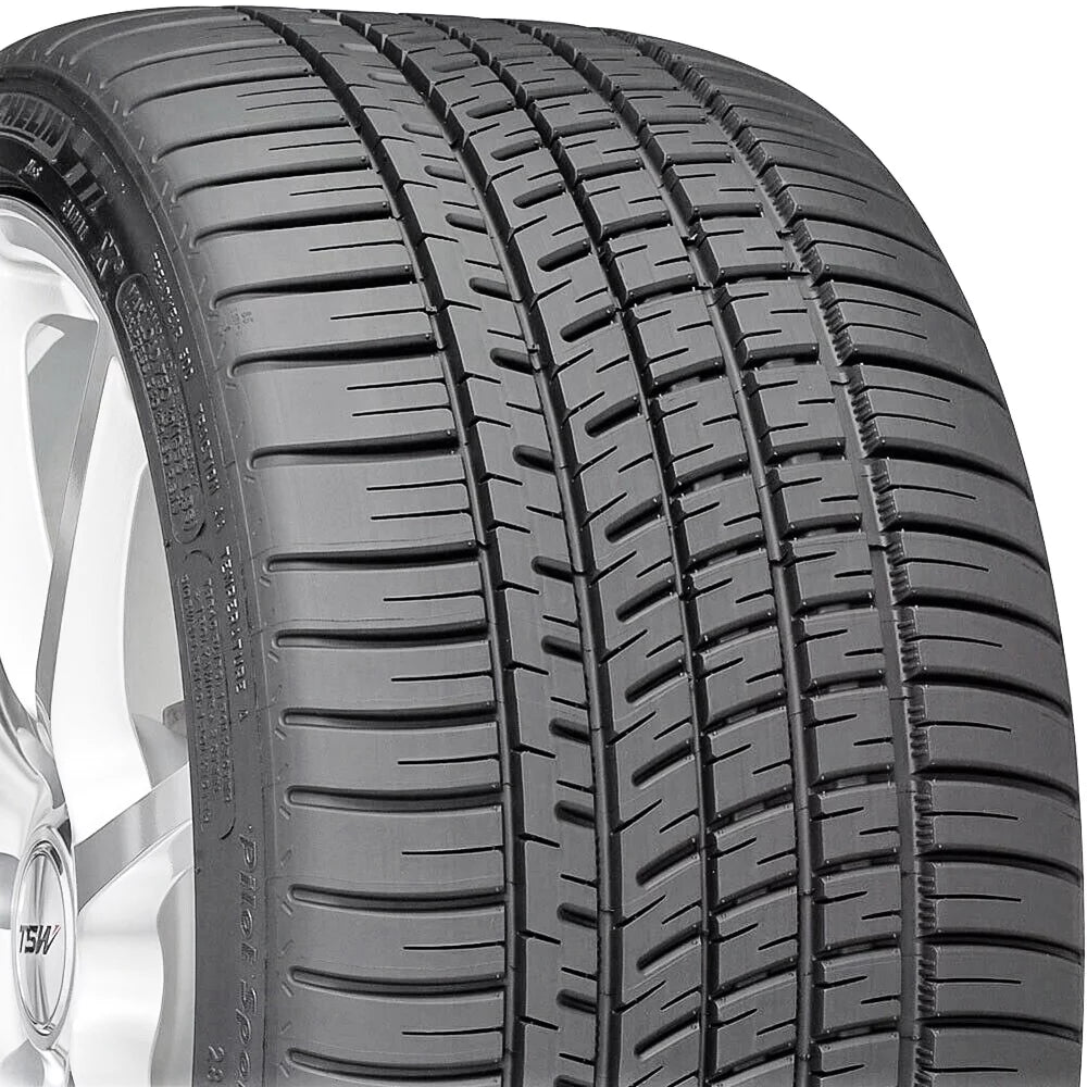 All-Season Tire D6320